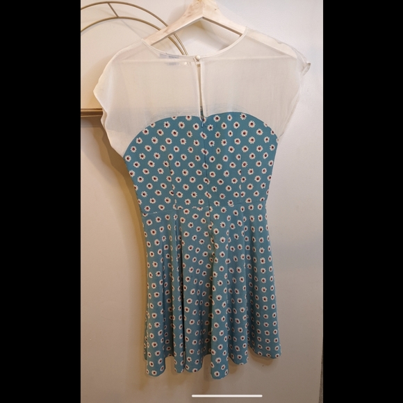 ASOS Green Daisy Swing Dress - Picture 2 of 4